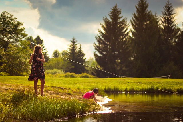 holky při rybaření.jpg